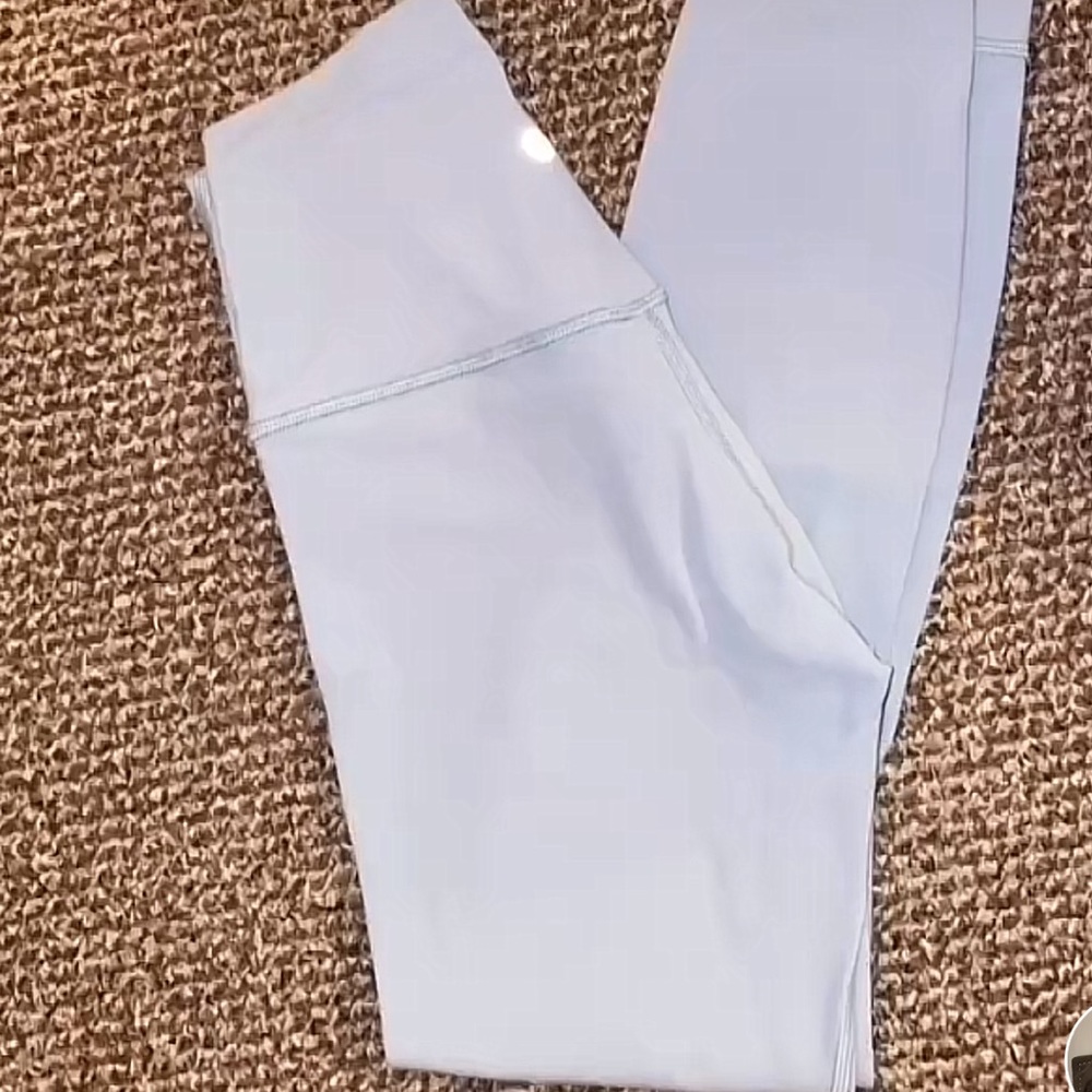 Light blue lululemon leggings
